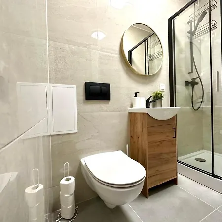 Проживание в семье Mmrent Paris *